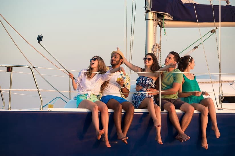 Five Reasons to Organize a Party on a Yacht